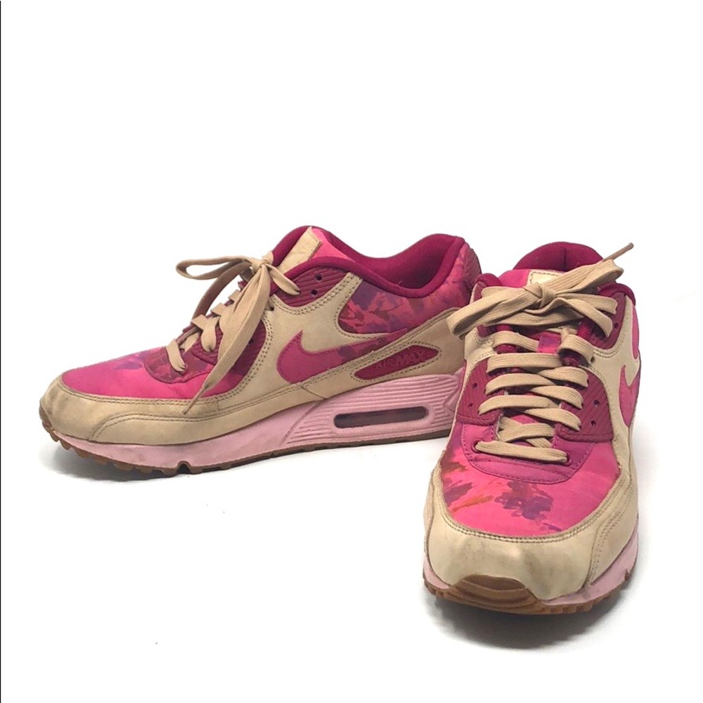 COPY - Liberty x Nike leather pink/tan AirMax sne…